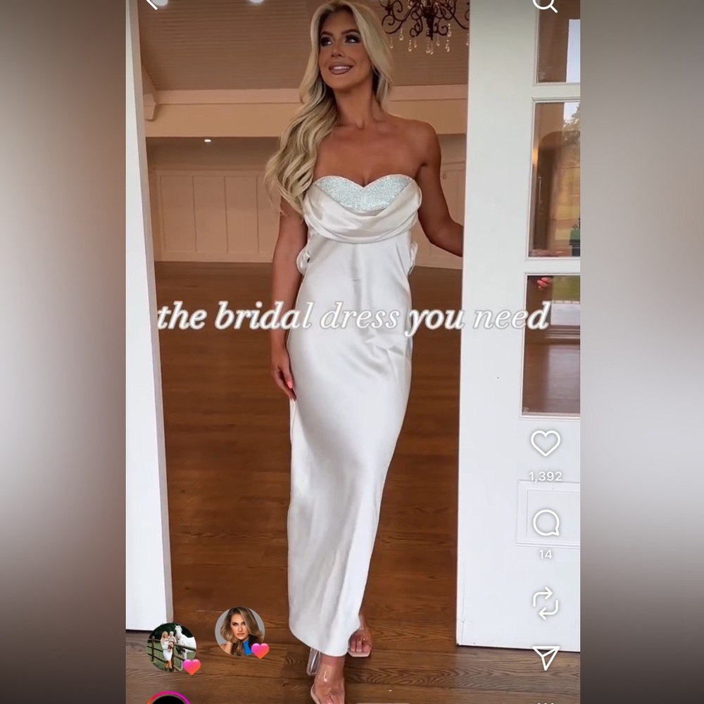 Rhinestone Embellished Sweetheart Dress- Ivory